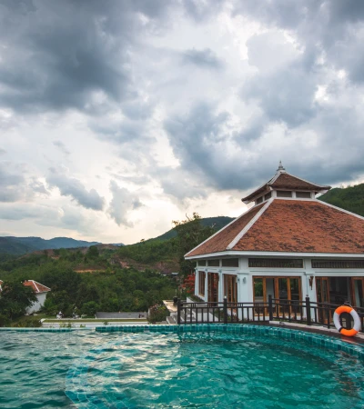 Le Grand Pakbeng Hotel in Oudomxay Province.