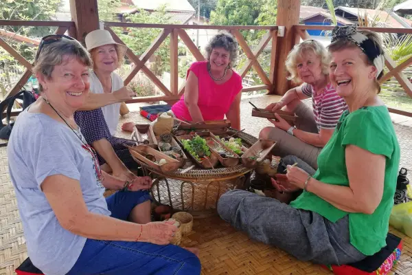 Ban Chanh（班昌） - 半日陶艺工作坊、村庄游览和美食体验（不含酒店接送）