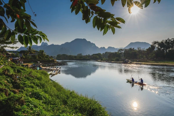 5 Days in Laos: The Ultimate Laos Itinerary Vientiane - VangVieng - Luang Prabang}