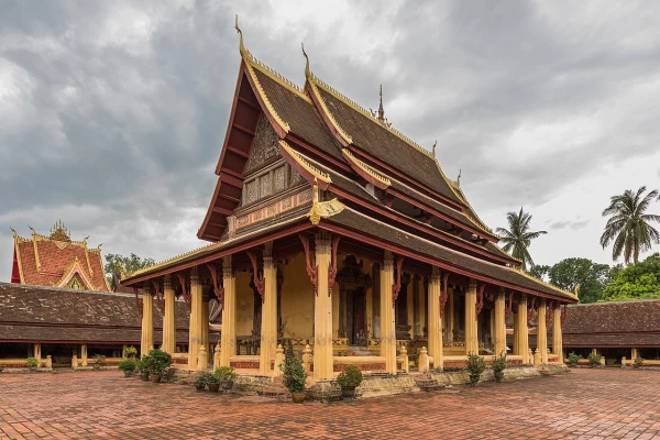 Wat Sisaket}