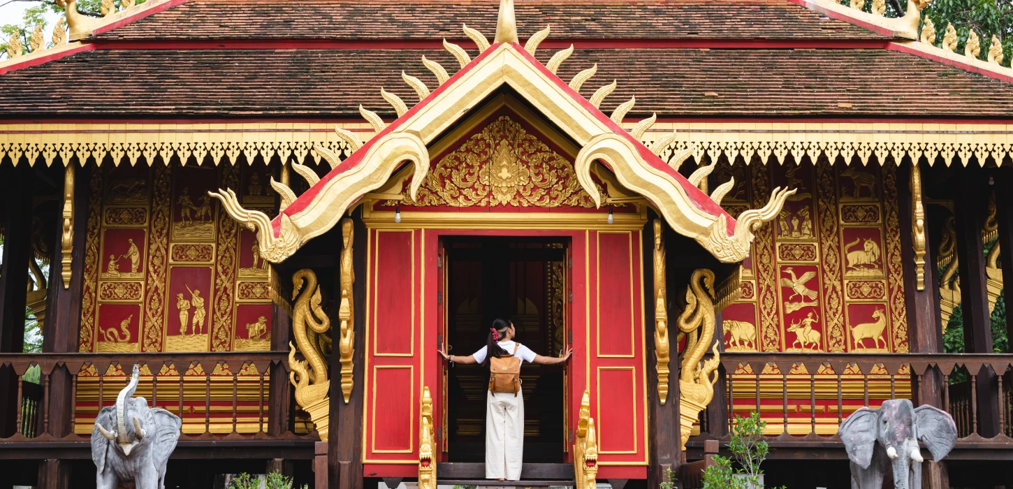 Temple Etiquette in Laos