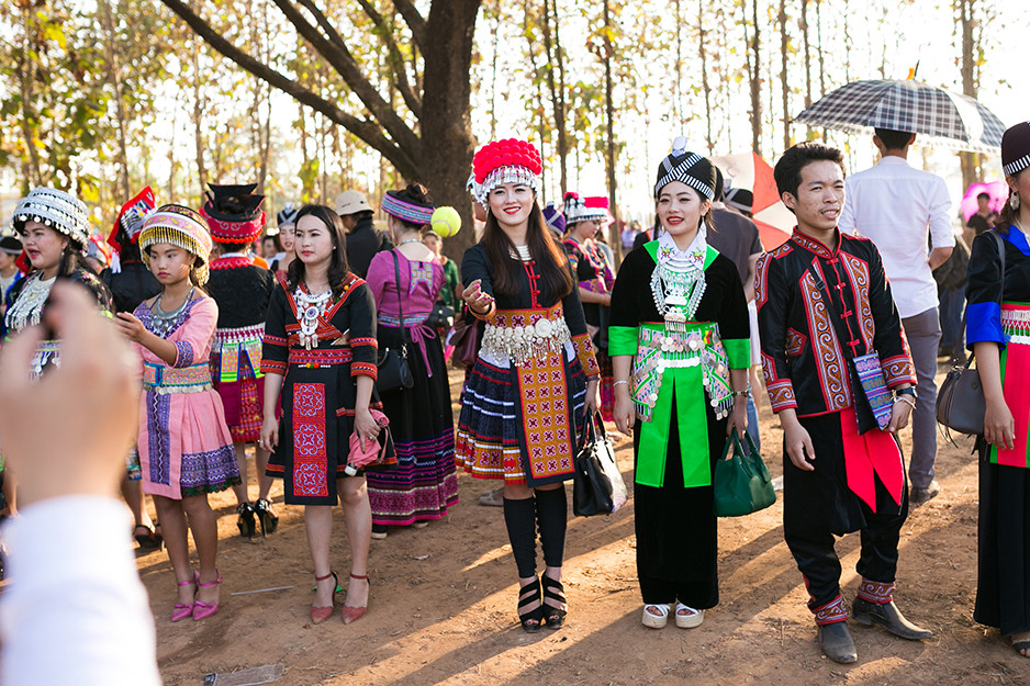 Hmong New Year Noj Peb Caug
