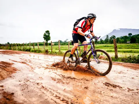 ESSENTIALS FOR SOUTHERN LAOS