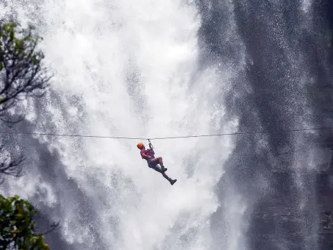 BOLAVEN PLATEAU. COFFEE, WATERFALLS AND ETHNIC VILLAGES