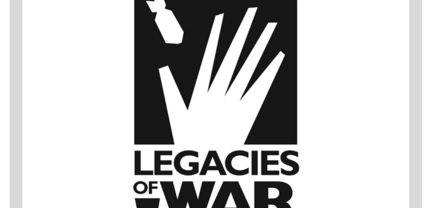 ໂຄງການ Legacies of War ແມ່ນຫຍັງ? ຊ່ວຍເຫຼືອການເກັບກູ້ລະເບີດທີ່ຍັງບໍ່ແຕກ, ເພີ່ມຄວາມຫວັງ ແລະ ປີນປົວບາດແຜ ຕັ້ງແຕ່ 2004.