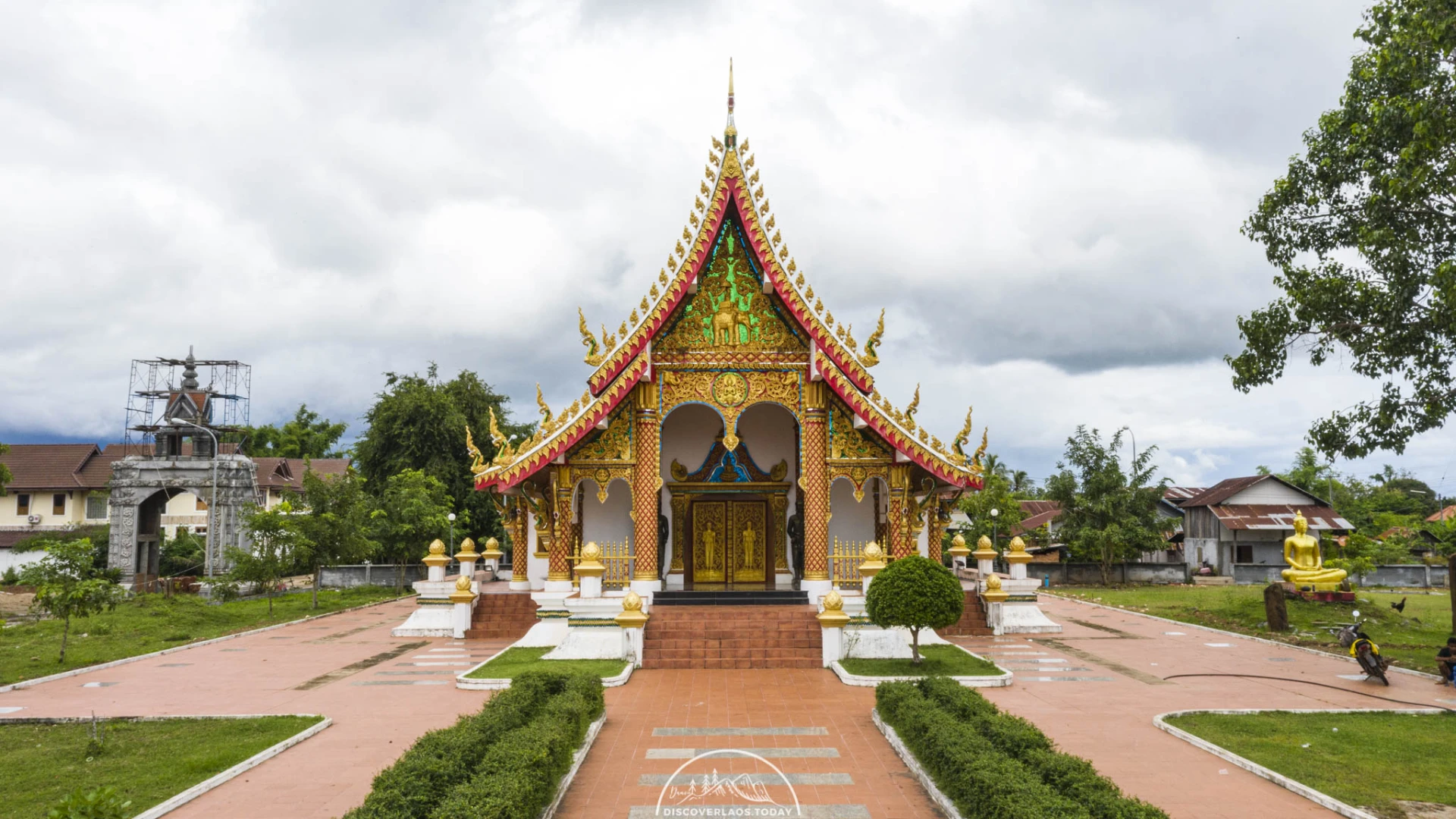 Xaysettha Stupa