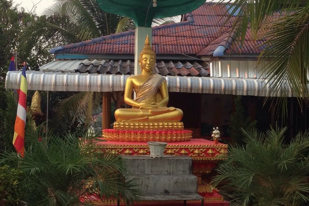 Wat Chomkao Manilat
