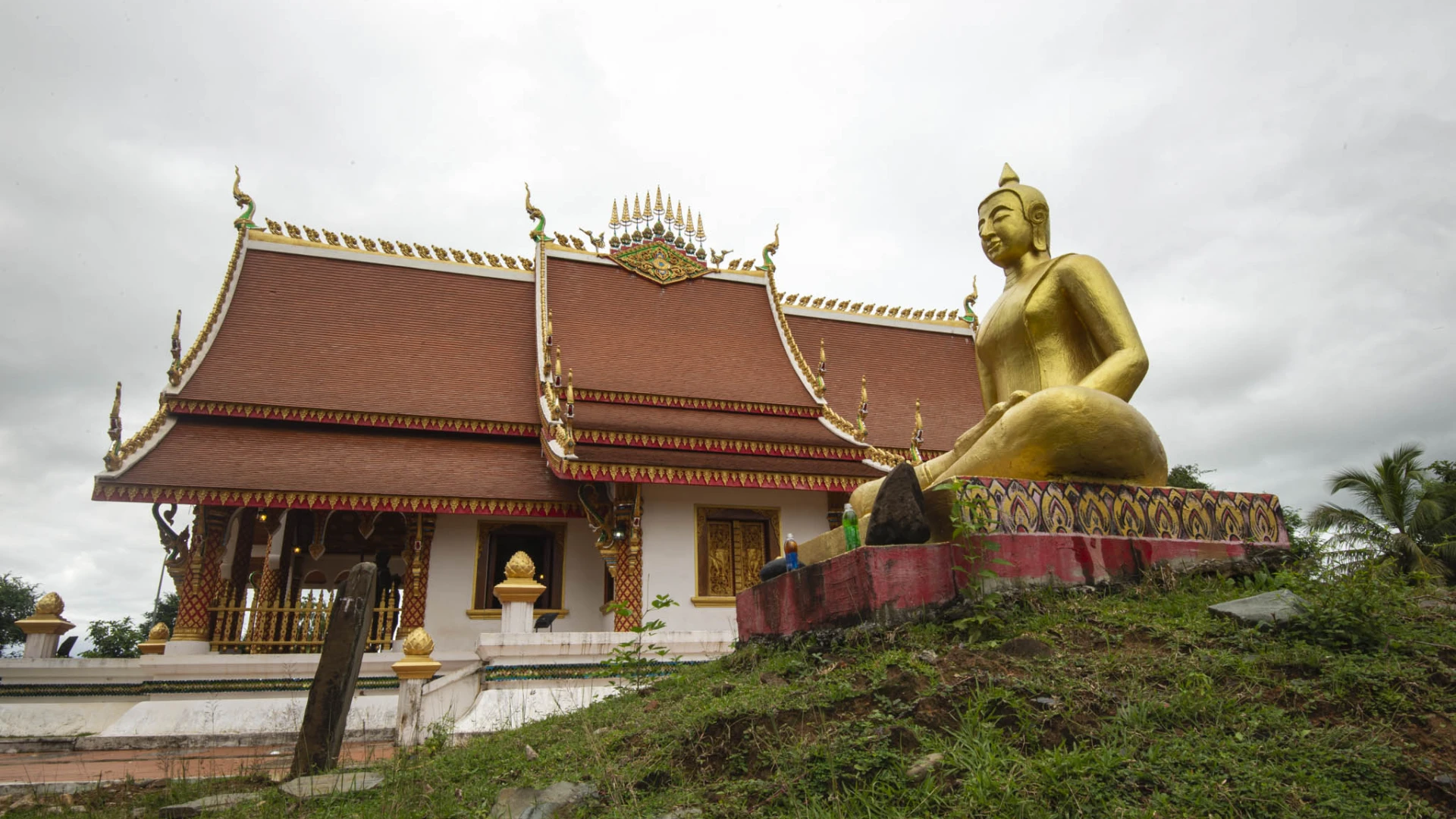 Xaysettha Stupa