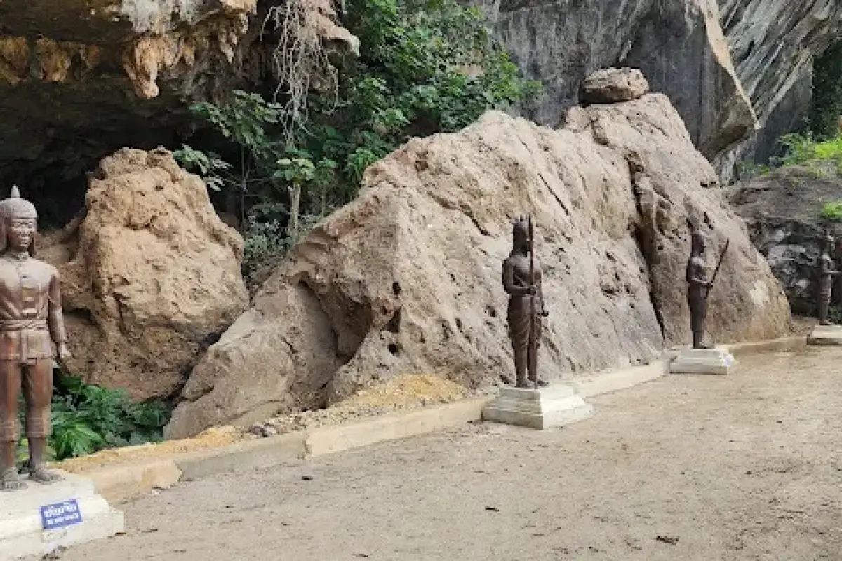 Chao Anouvong Cave