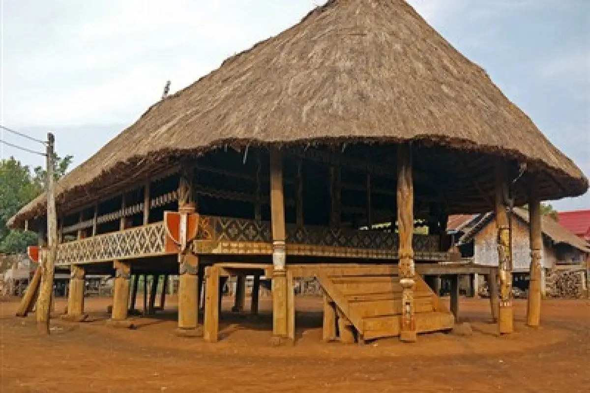 Immerse in Ethnic Culture