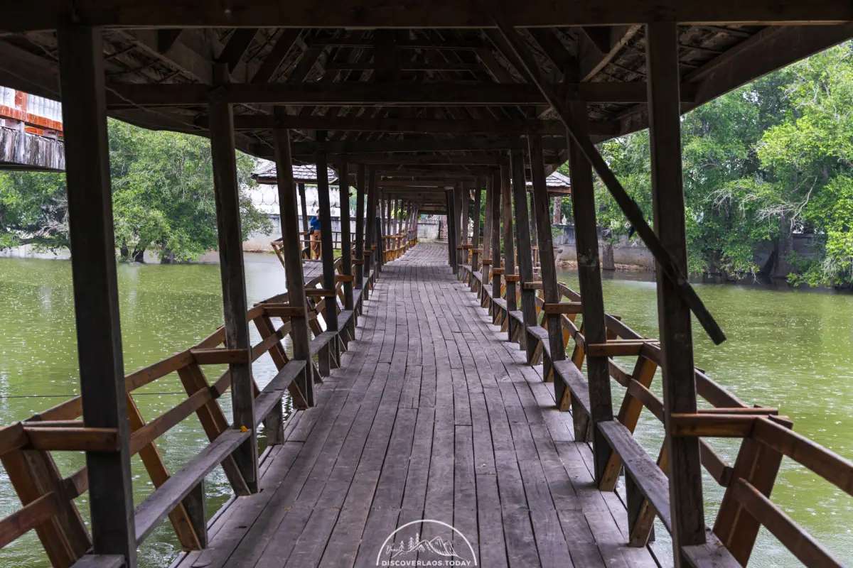 หอไตรปิฎก (ห้องสมุดสคริปต์พุทธโบราณ)