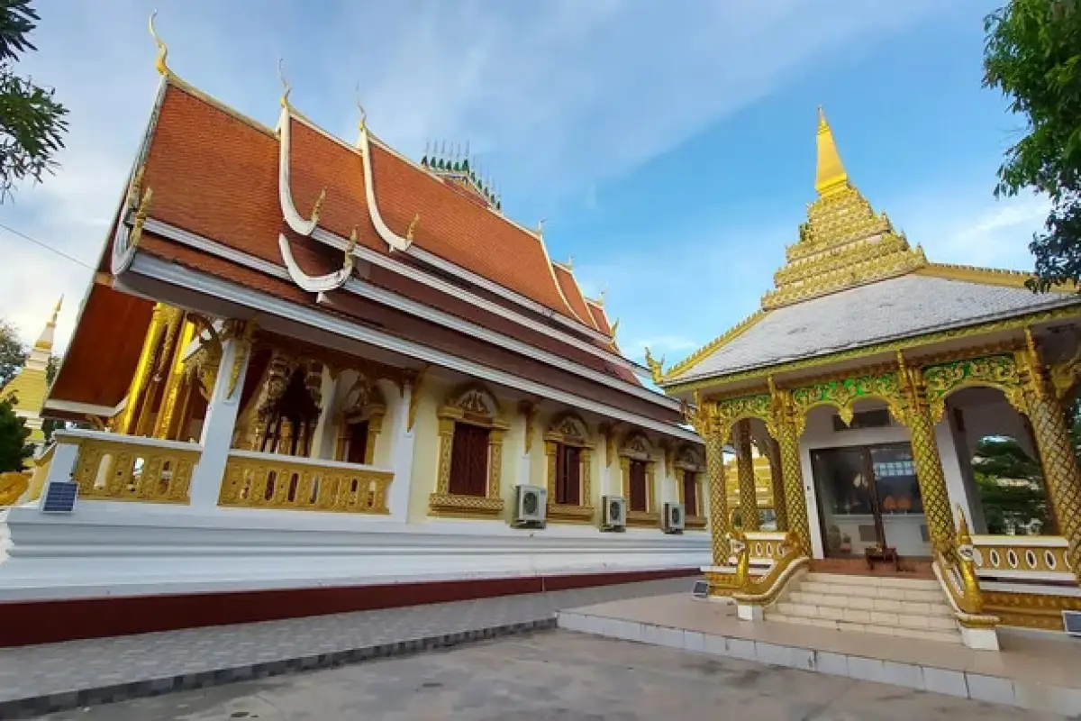 Wat Yai Xayaphoum Temple