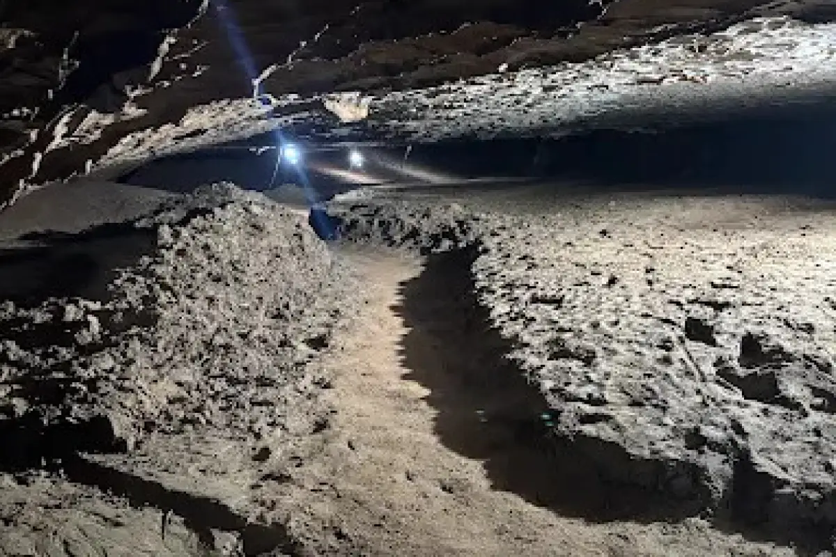 Dragon Cave (Tham Poung)