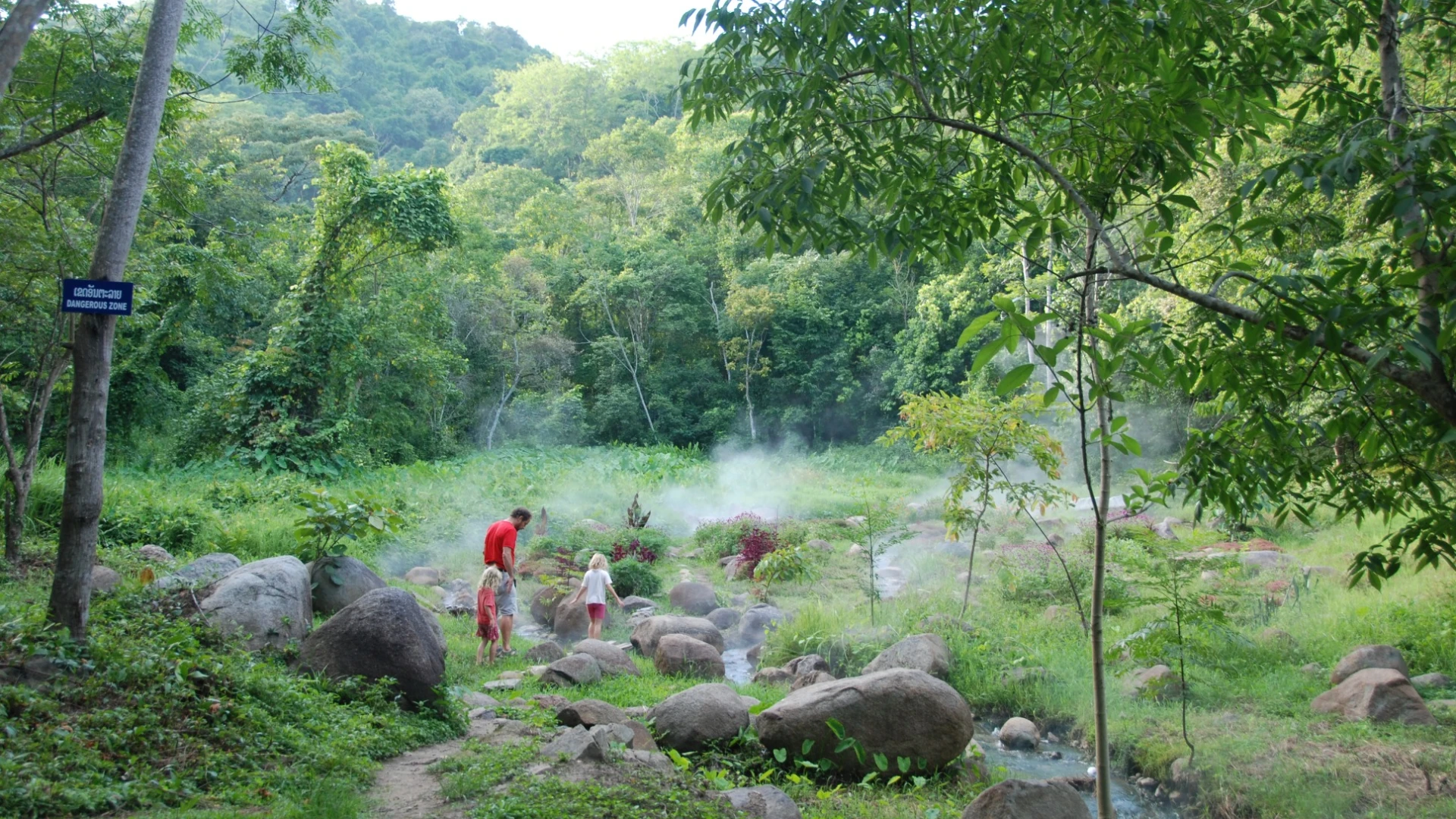 Viengthong/Muang Hiam Hot Springs