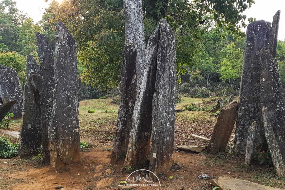 Hintang Archaeological Park (Standing Stones)