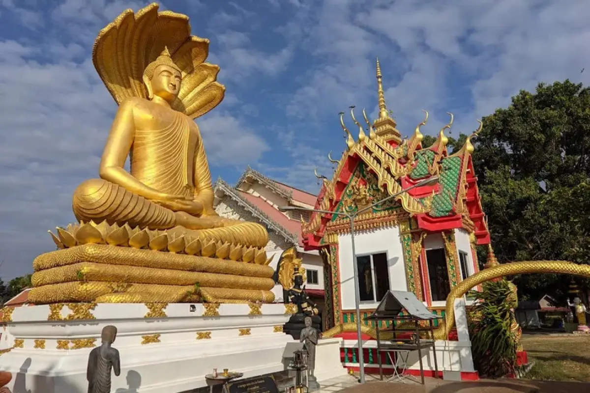 Wat Yai Xayaphoum Temple
