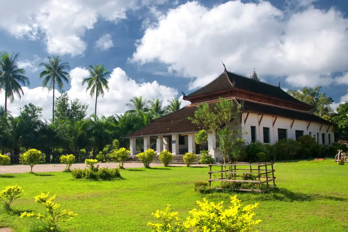 Wat Wisunarat Temple (Wat Visoun)