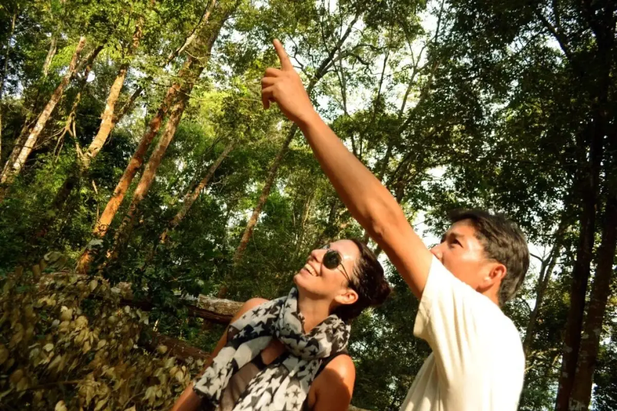 Hiking on Nalan Trail