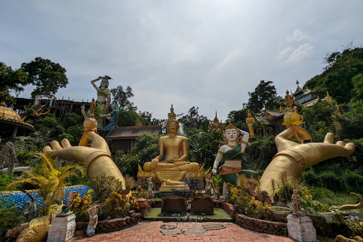 Sinxayaram Temple
