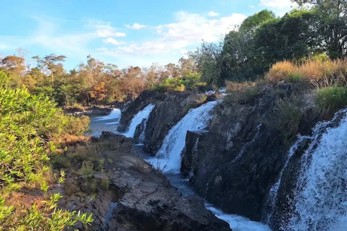 Tad Faek Waterfall