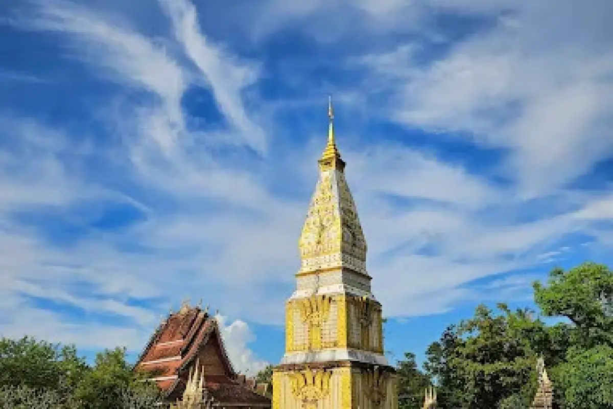 Wat Phabath (Wat Phabath Phonsan)