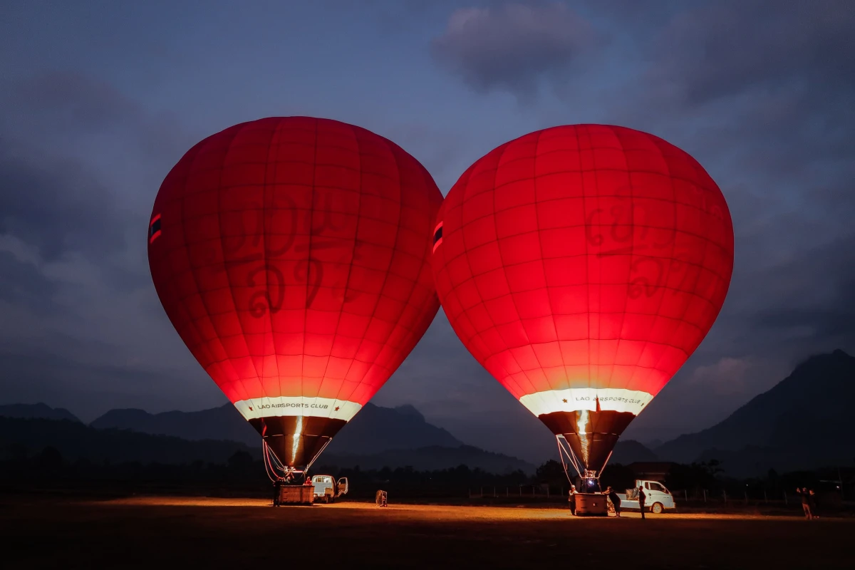 Hot air balloon in VangVieng