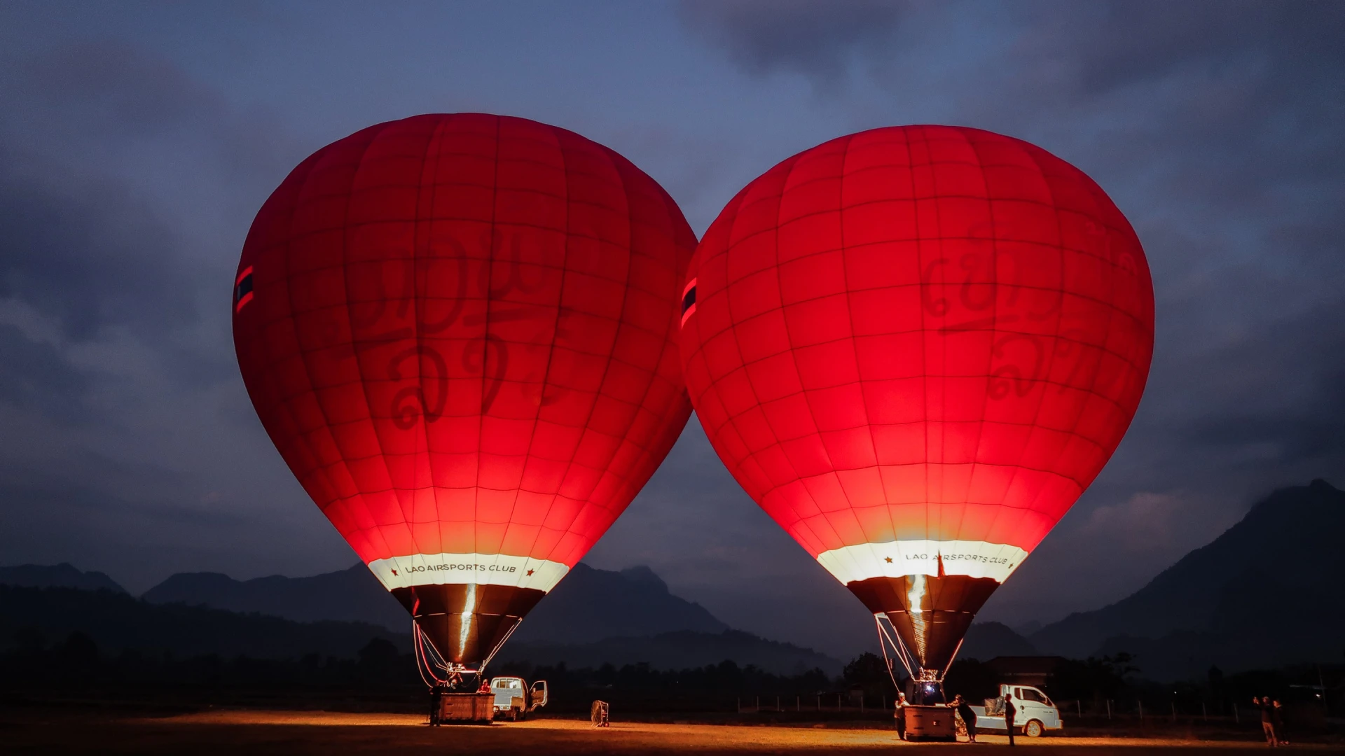 Hot air balloon in VangVieng