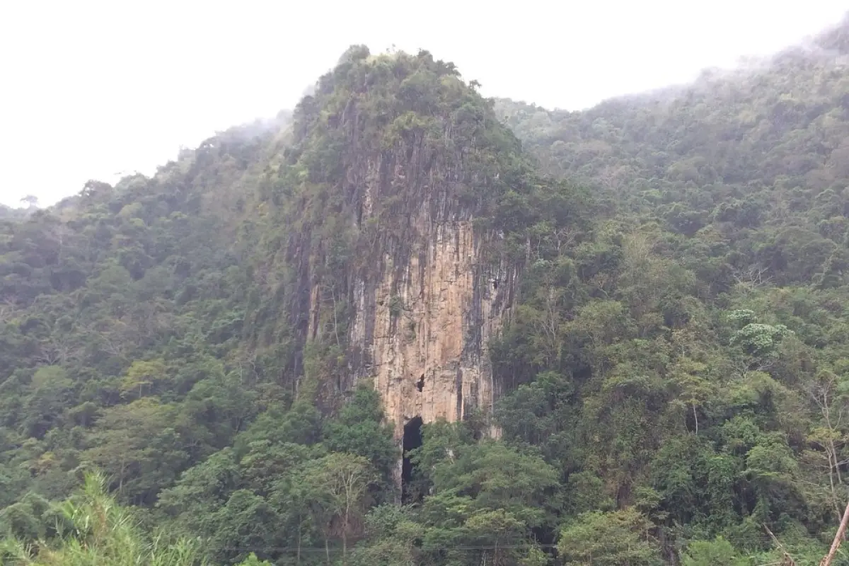 Pha Kuang Cave Adventure