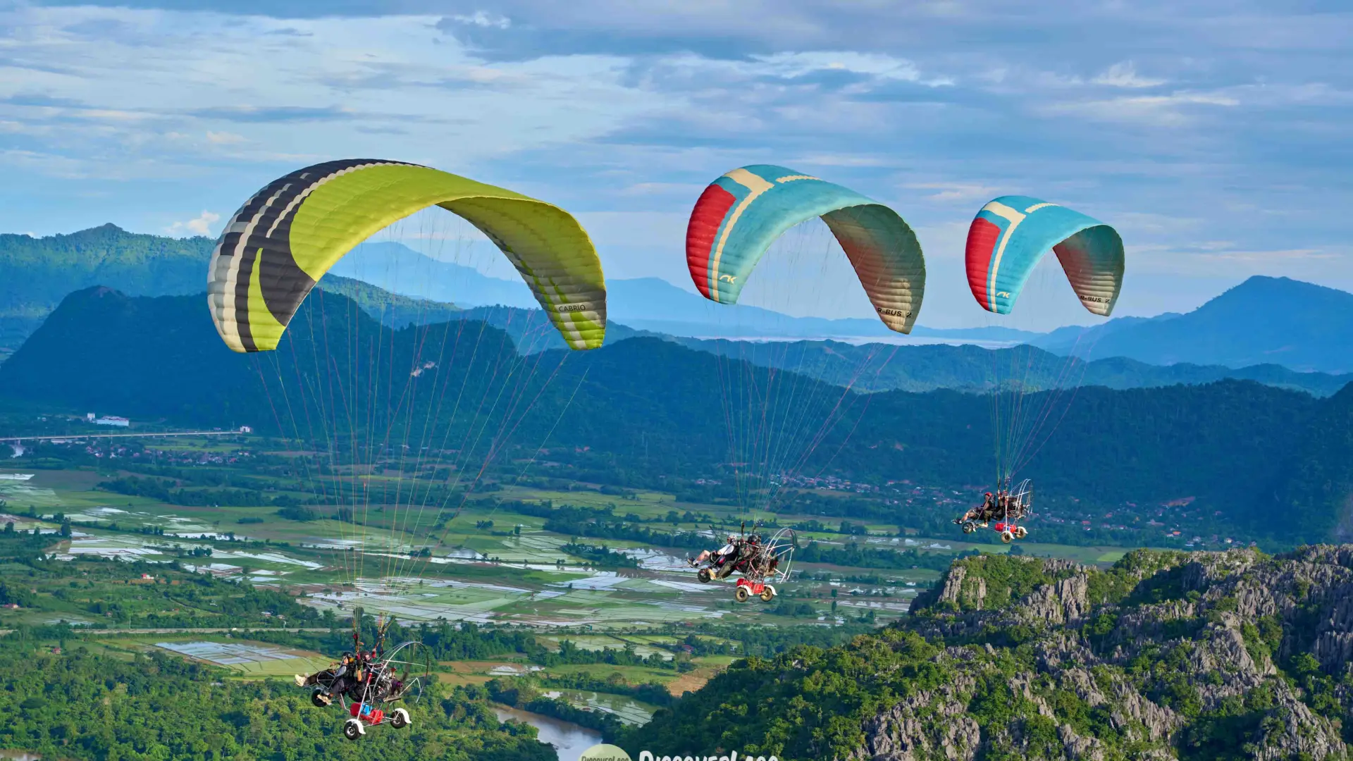 Paramotor Ride in Vang Vieng