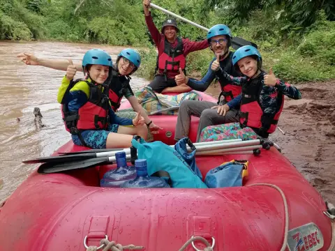 2-Day Namtha River Kayaking & Jungle Trekking Adventure – Luang Namtha