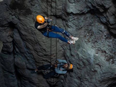 Half-Day Tham Pong Cave Abseiling Adventure Half-Day Tham Pong Cave Abseiling Adventure