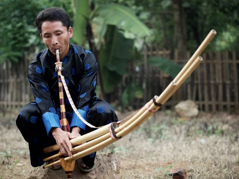 1-Day Naaluang Trek in Nong Khiaw 1-Day Naaluang Trek in Nong Khiaw