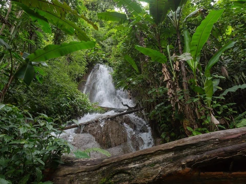 1 Day Nong Khiaw - 100 Waterfalls Adventure Trail 1 Day Nong Khiaw - 100 Waterfalls Adventure Trail