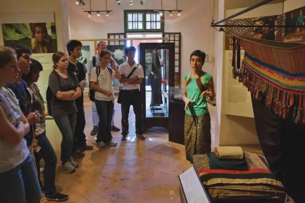 "老挝的民族多样性与文化变迁" 由TAEC主任主持的研讨会