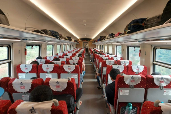 จองตั๋วรถไฟความเร็วสูง จากจีนไปลาว จองตั๋วรถไฟความเร็วสูง จากจีนไปลาว