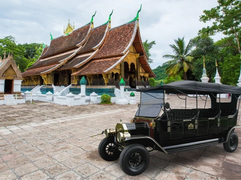 Electric Vintage Car Electric Vintage Car