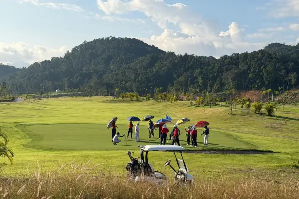 Lao Asia Golf Club in Vang Vieng