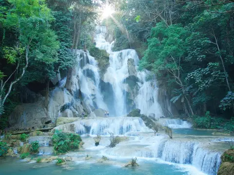1 Day Trekking to Kuang Si Waterfall