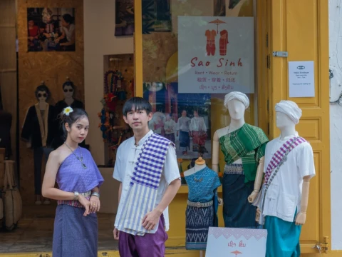 Full-Day Traditional Lao Clothing Rental
