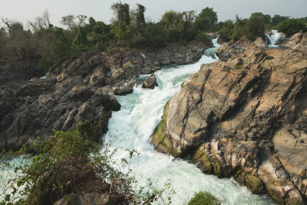 ທ່ຽວຊົມສະຖານທີ່ເດັ່ນໆໃນ 4000 ດອນ ທ່ຽວຊົມສະຖານທີ່ເດັ່ນໆໃນ 4000 ດອນ