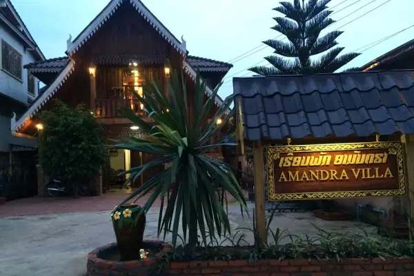 Amandra ville