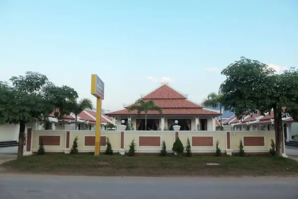 Outhoumphone Hotel