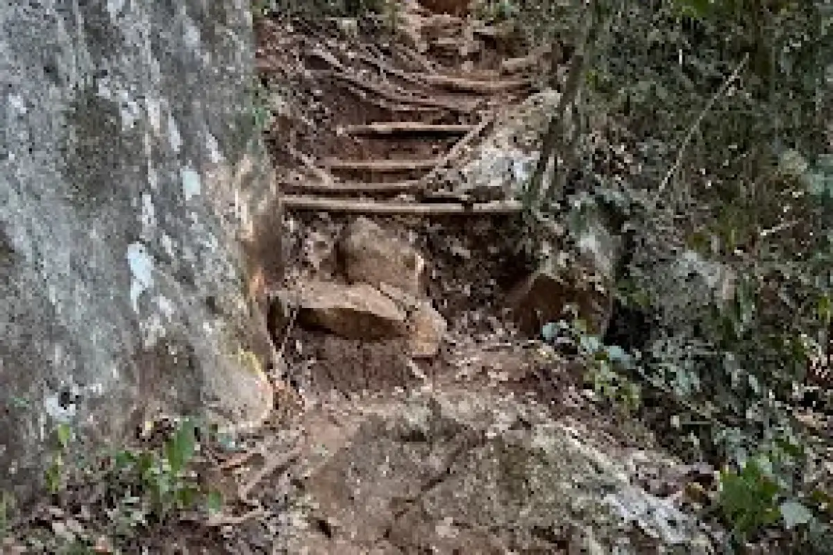 Sleeping Lady Peak View-Point