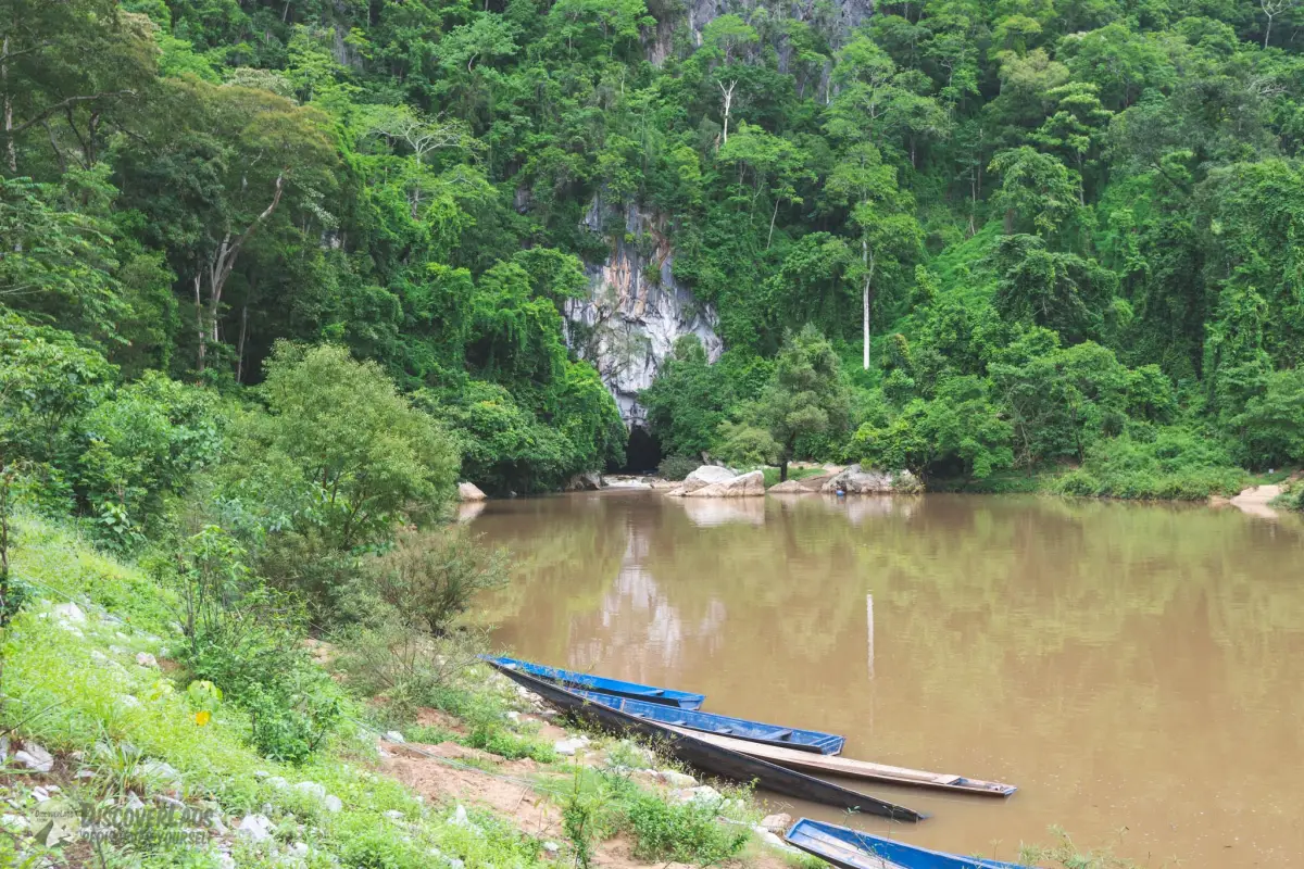 Konglor Cave (Tham Kong Lo)