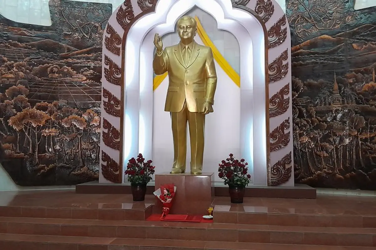 Kaysone Phomvihane Museum