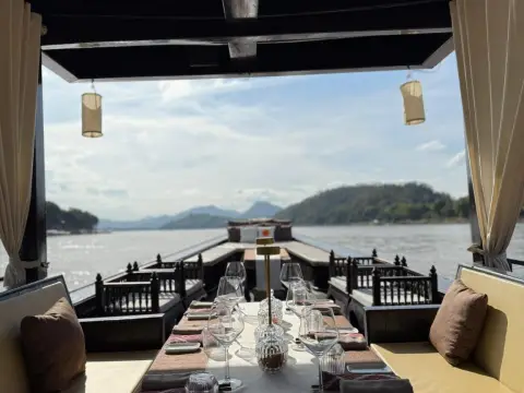 Lao Yatch